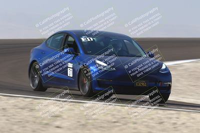 media/Nov-08-2025-Speed Ventures (Sat) [[1c7a6332f5]]/TC B/Session 2 (Turn 2)/